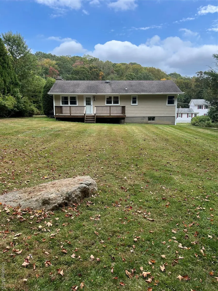 107 Chestnut Ridge Road, Mahopac, NY 10541 - Image #2