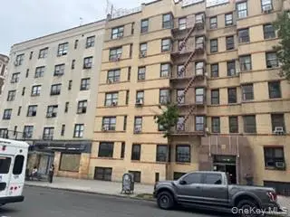860 Grand Concourse #4I, Bronx, NY 10451 - Image #1