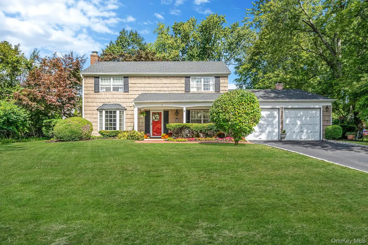 3 Bowen Place, Stony Brook, NY 11790 - Image #1