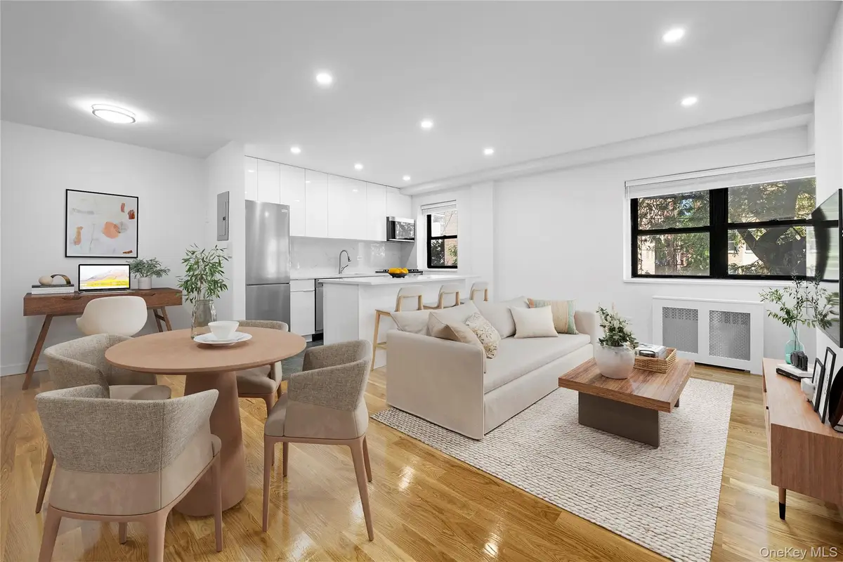 25-10 31st Avenue #2M, Astoria, NY 11106 - Image #1