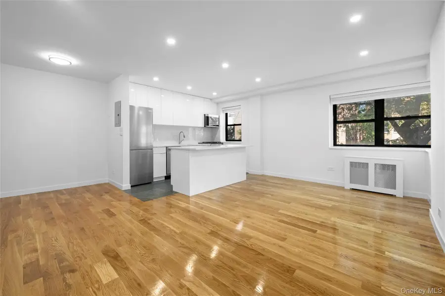 25-10 31st Avenue #2M, Astoria, NY 11106 - Image #2