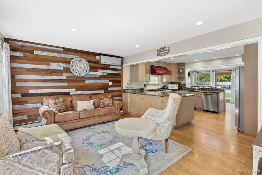 210 Bennett Road, Greenport, NY 11944 - Image #3