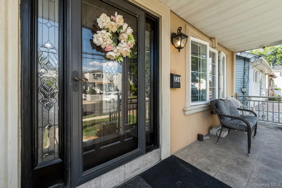 226 Franklin Street, Elmont, NY 11003 - Image #3