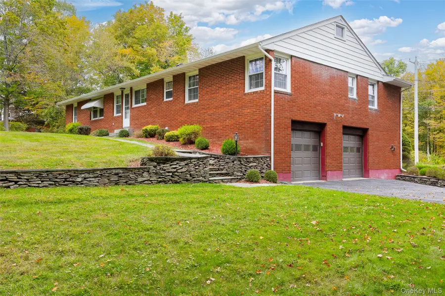 290 Old Hopewell Road, Wappingers Falls, NY 12590 - Image #3