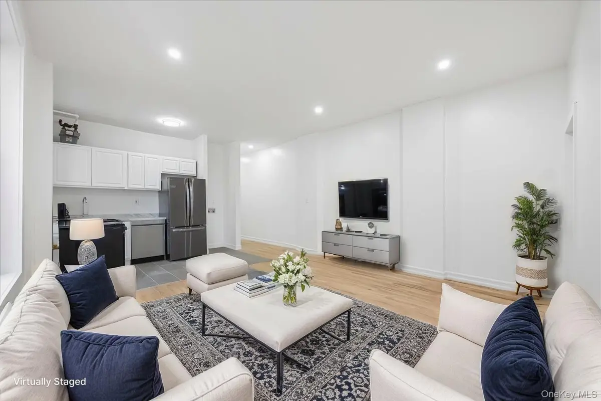 160 Wadsworth Avenue #302, New York, NY 10033 - Image #1