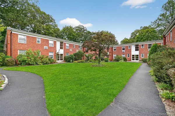 8 Wildwood Road #A17, Hartsdale, NY 10530