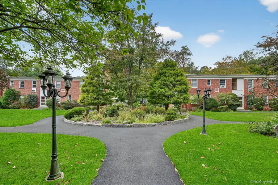 8 Wildwood Road #A17, Hartsdale, NY 10530 - Image #2