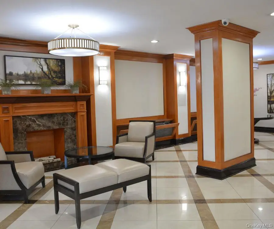 118-18 Union Turnpike #9L, Kew Gardens, NY 11415 - Image #2