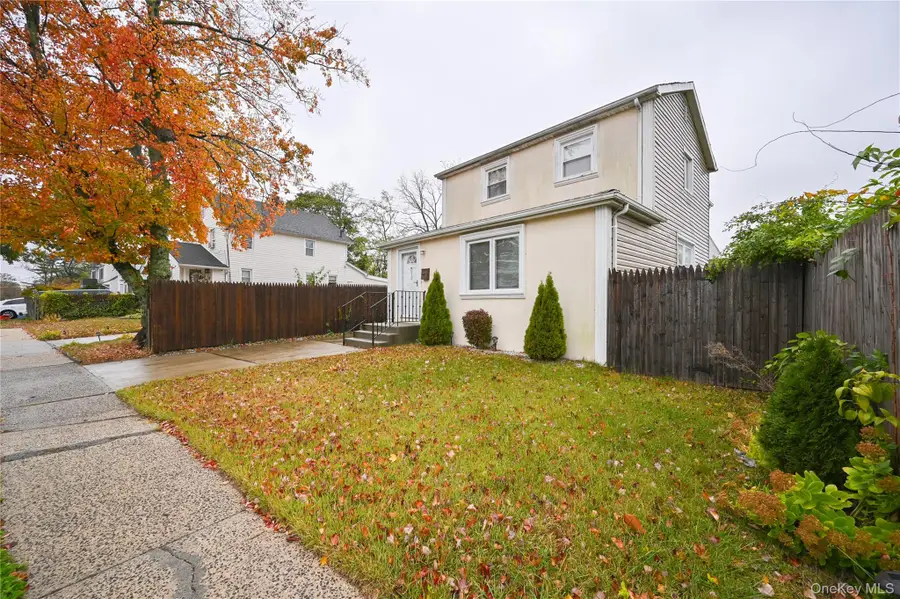 10 Pinebrook Avenue, West Hempstead, NY 11552 - Image #3