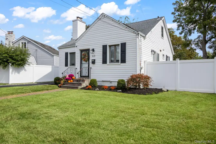 63 Division Avenue, Blue Point, NY 11715 - Image #2
