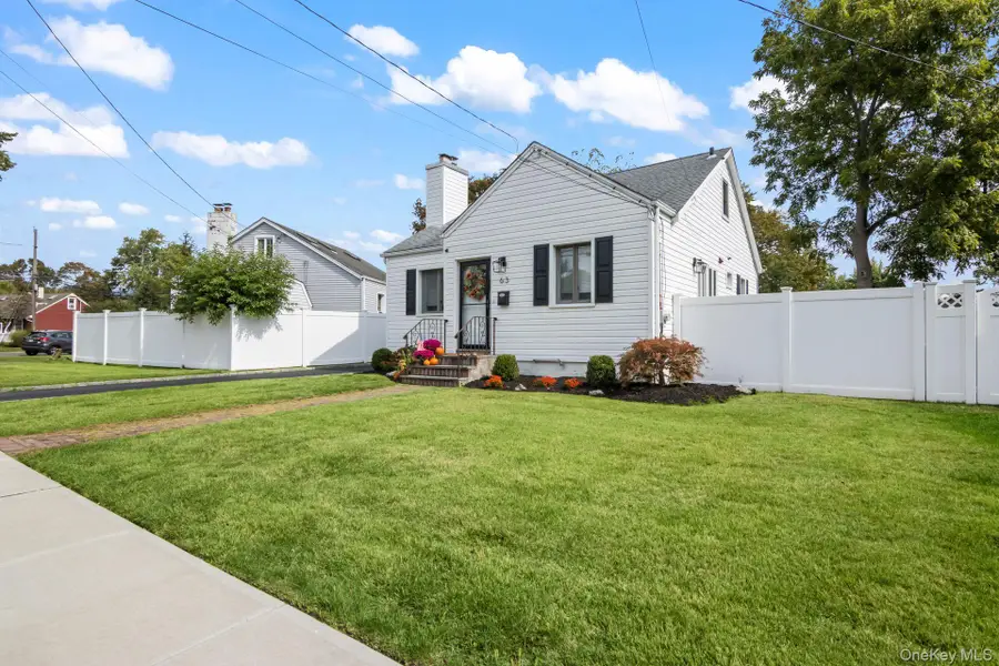 63 Division Avenue, Blue Point, NY 11715 - Image #3