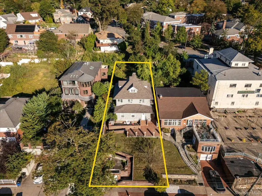 19633 Foothill Avenue, Hollis, NY 11423 - Image #2