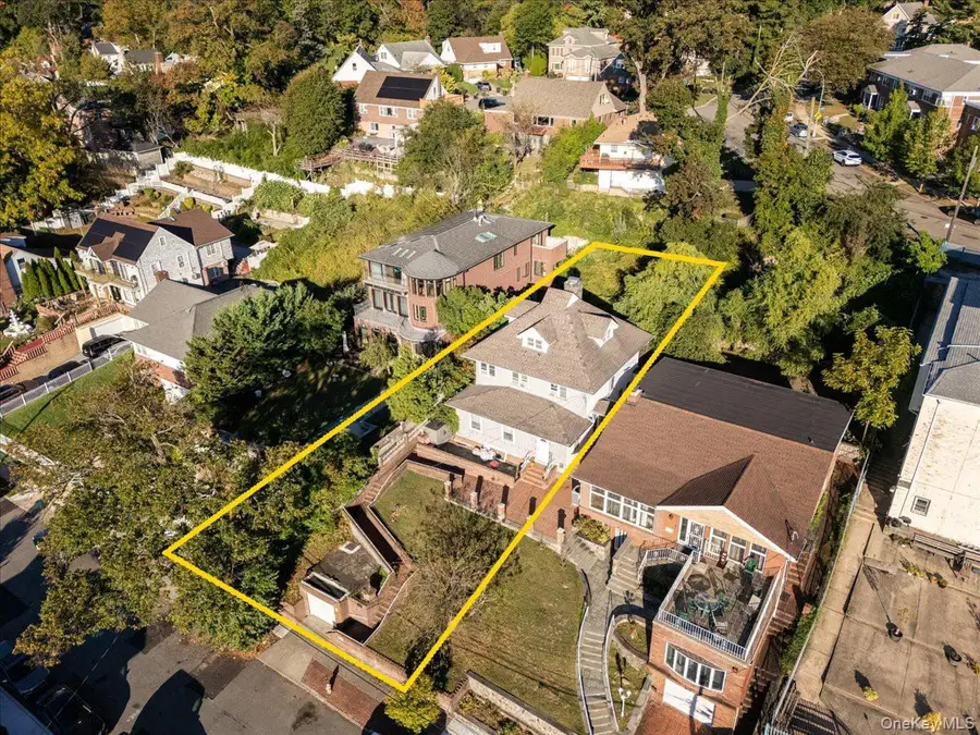 19633 Foothill Avenue, Hollis, NY 11423 - Image #3