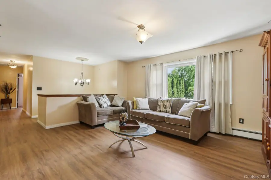 76 Creamery Drive, New Windsor, NY 12553 - Image #2