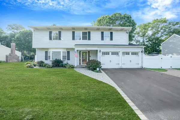 20 Janet Street, Port Jefferson Station, NY 11776