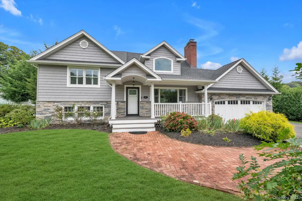 27 Brittany Court, Northport, NY 11768 - Image #1