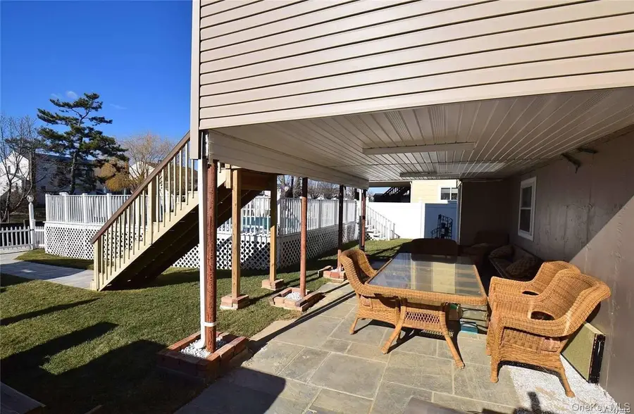 3434 Colony Drive, Baldwin Harbor, NY 11510 - Image #3