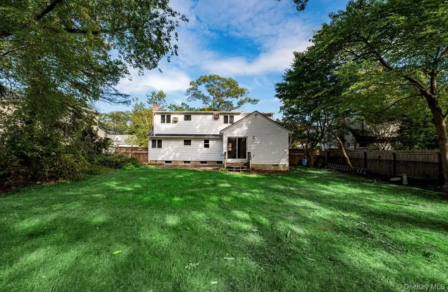 40 Center Street, Ronkonkoma, NY 11779 - Image #2