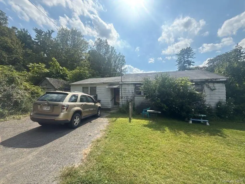 18 Pettit Avenue, Kingston, NY 12401 - Image #2