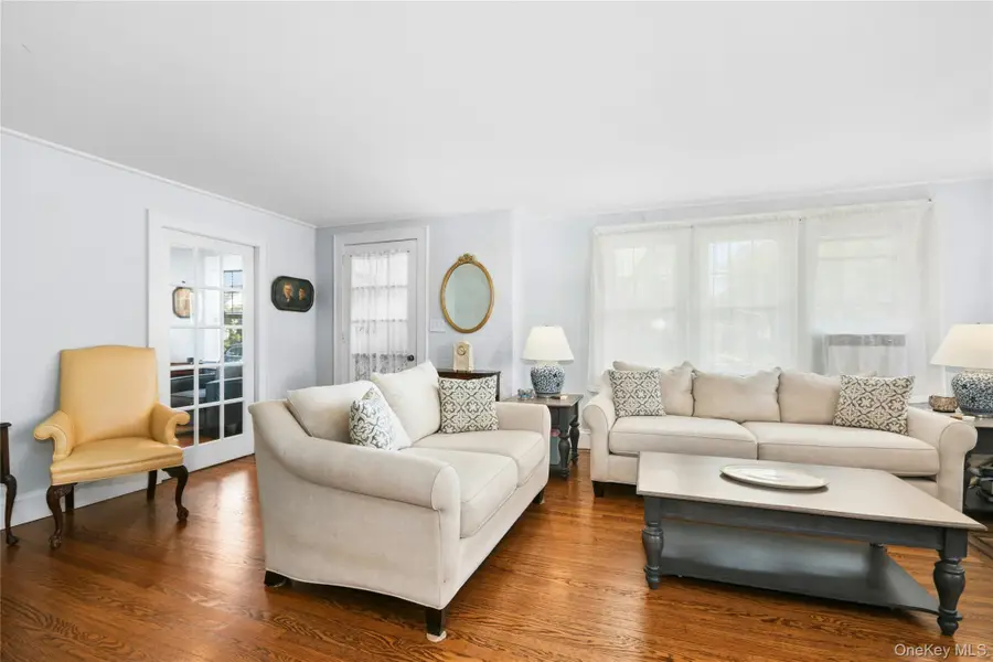 57 Hollywood Court, Rockville Centre, NY 11570 - Image #3