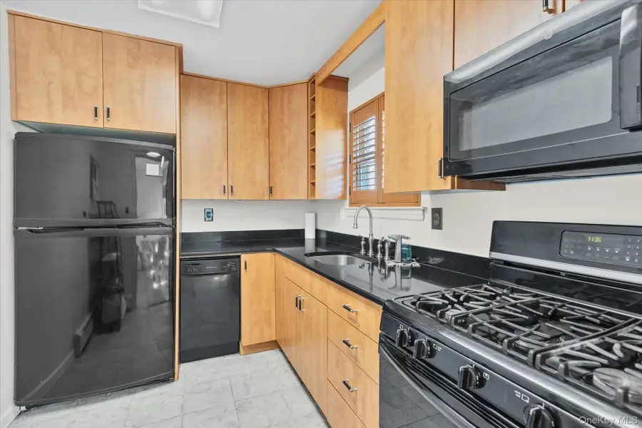 4712 Wilshire Lane #4712, Oakdale, NY 11769 - Image #3