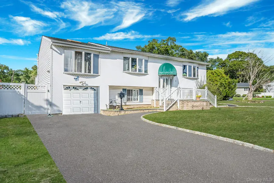 1 Winthrop Street, Islip, NY 11751 - Image #3