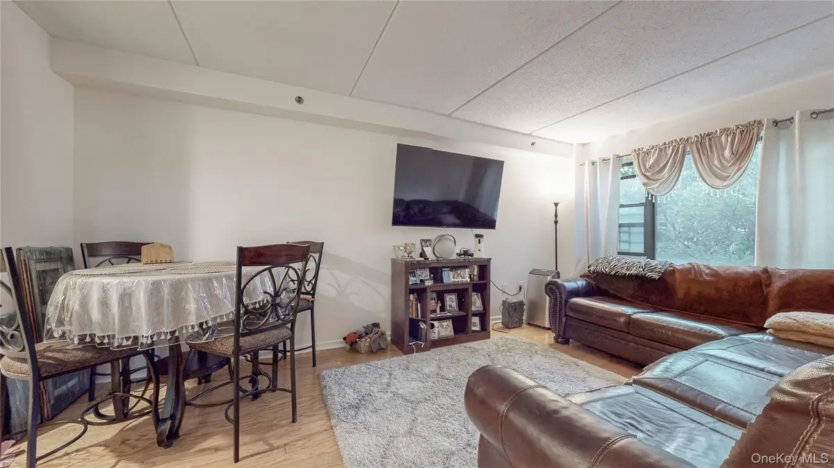 1275 Grant Avenue #2G, Bronx, NY 10456 - Image #1