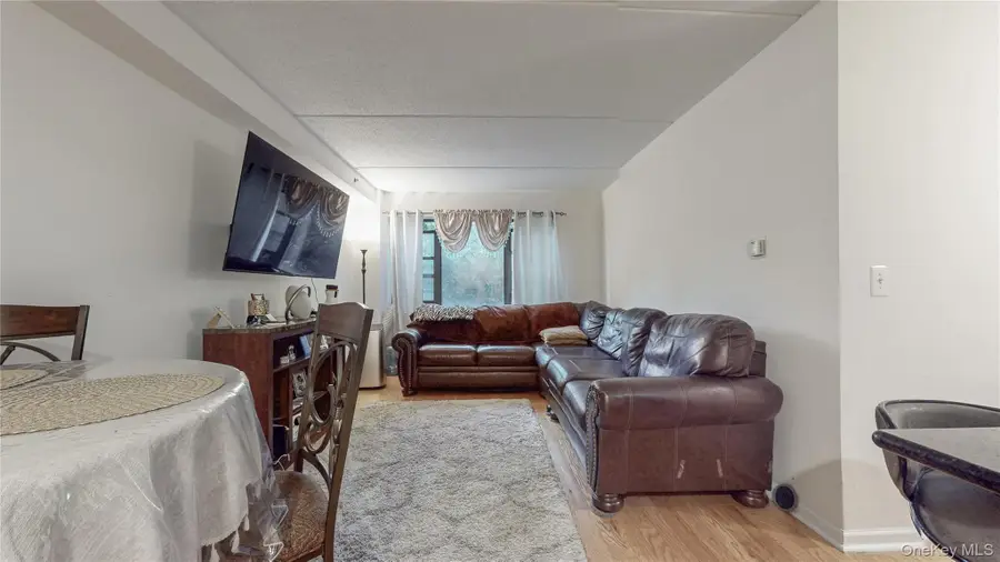1275 Grant Avenue #2G, Bronx, NY 10456 - Image #3
