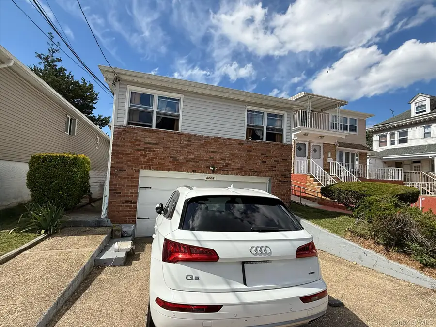 32-23 Plunkett Avenue, Far Rockaway, NY 11691 - Image #2