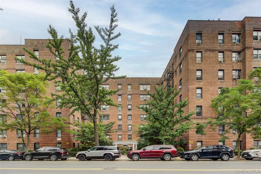 67-35 Yellowstone Boulevard #1J, Forest Hills, NY 11375 - Image #2