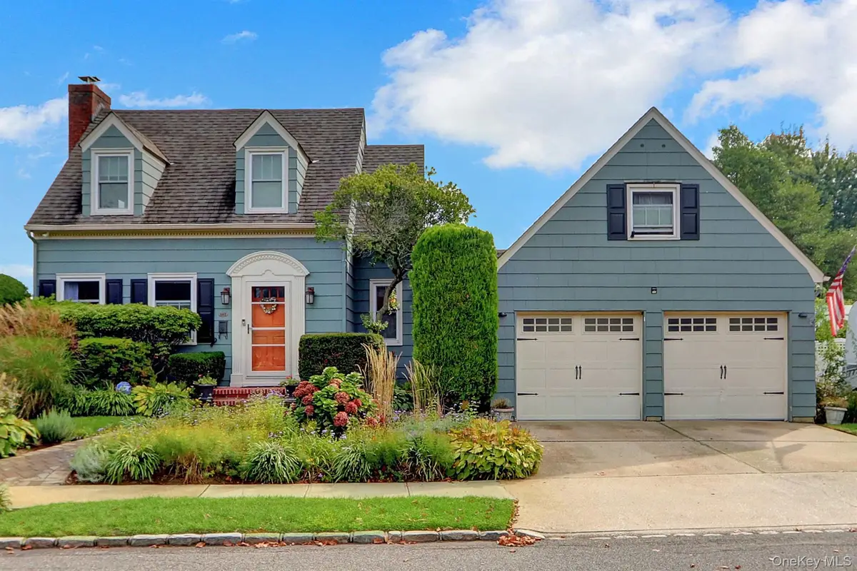 102 Shinnecock Avenue, Massapequa, NY 11758 - Image #1