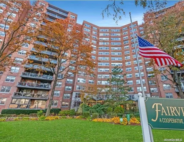 61-20 Grand Central Parkway #C705, Forest Hills, NY 11375