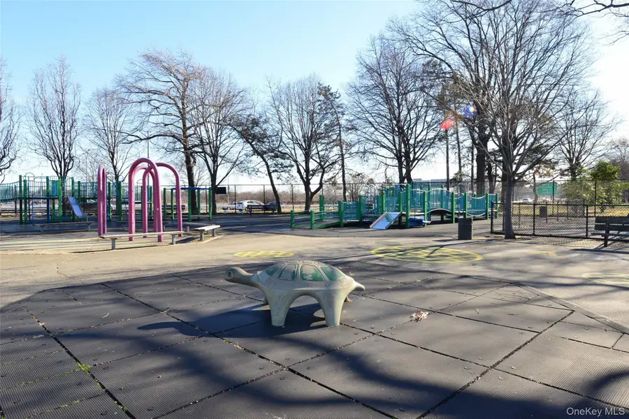 61-20 Grand Central Parkway #C705, Forest Hills, NY 11375 - Image #2