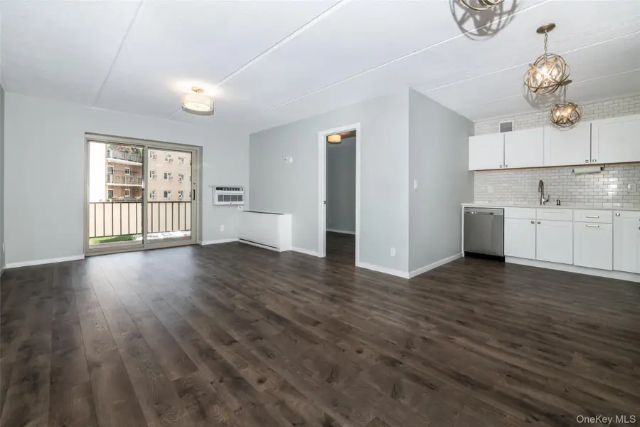 480 Halstead Avenue #2T, Harrison, NY 10528 - Image #3