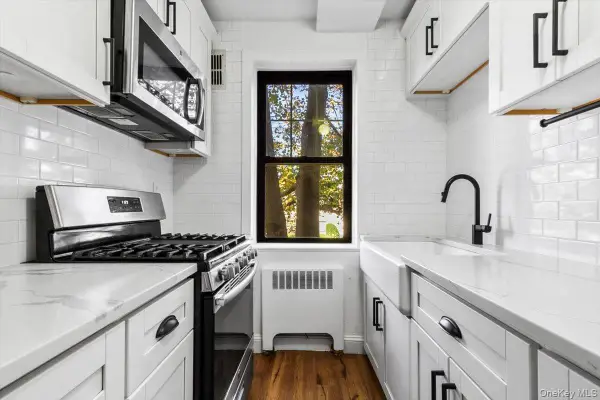 14 Soundview Avenue #38, White Plains, NY 10606