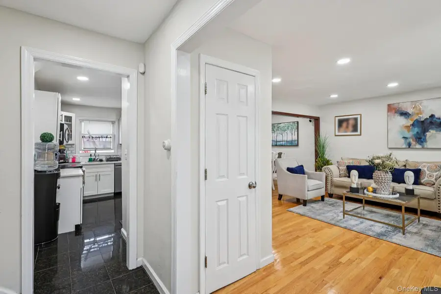 374 Miller Avenue, Freeport, NY 11520 - Image #3