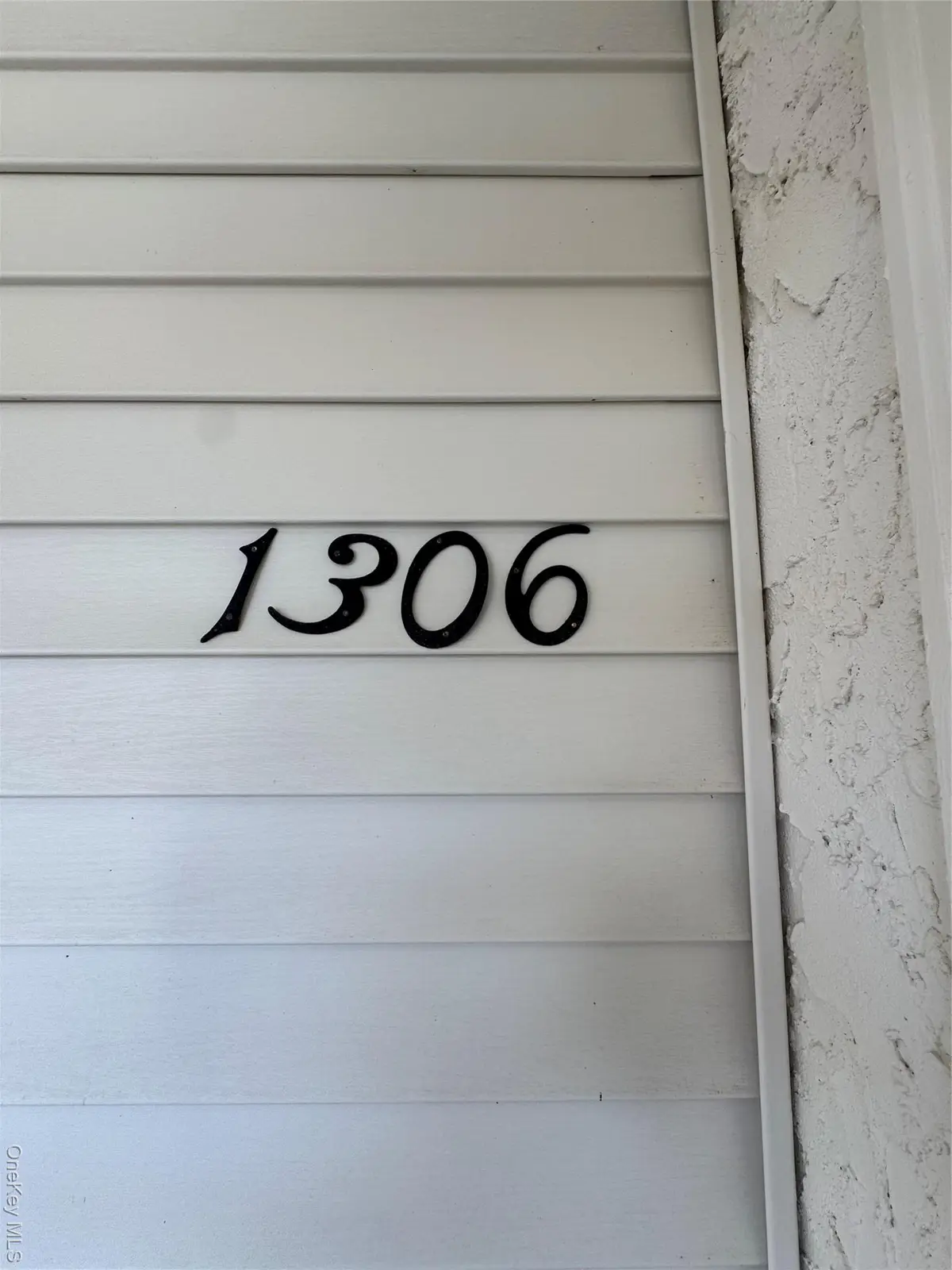 1306 Gotham Court W, Saint James, NY 11780 - #1