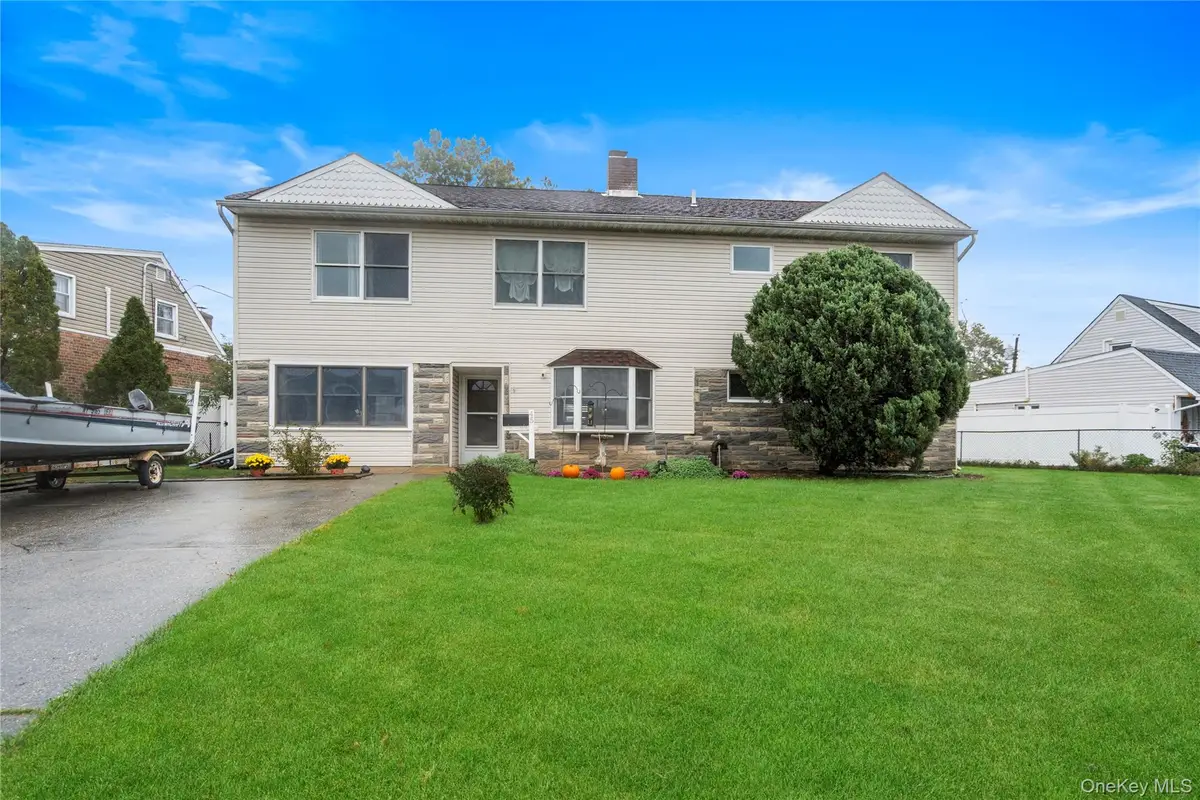 45 Lowland Road, Levittown, NY 11756 - Image #1