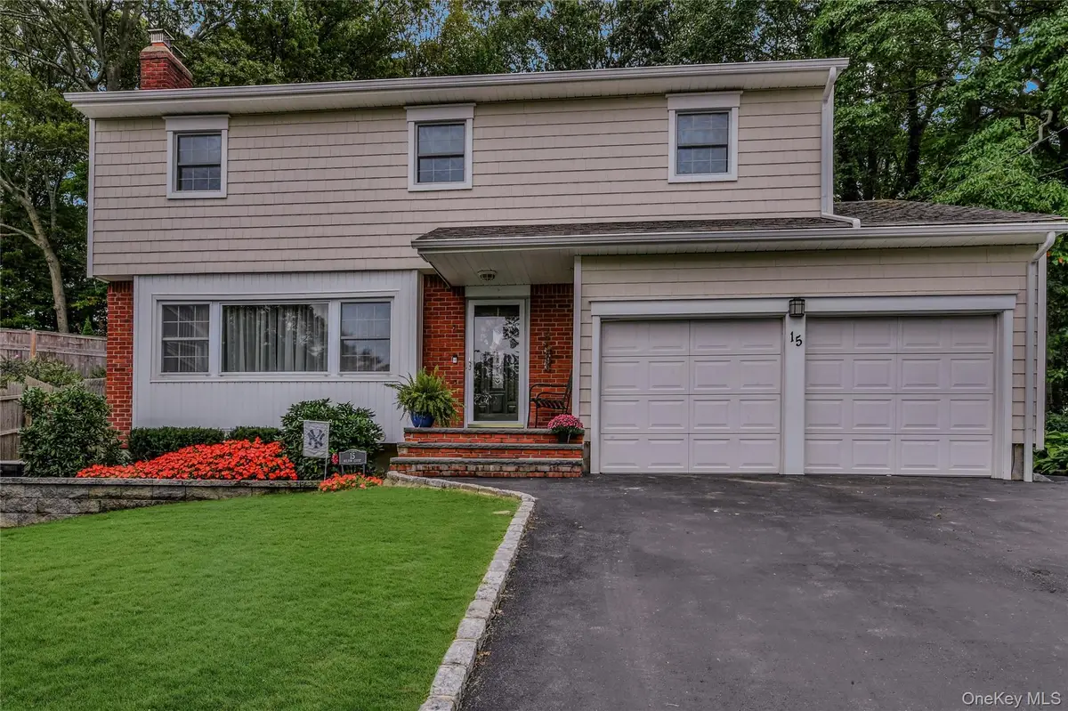 15 Hilton, Huntington, NY 11743 - #1