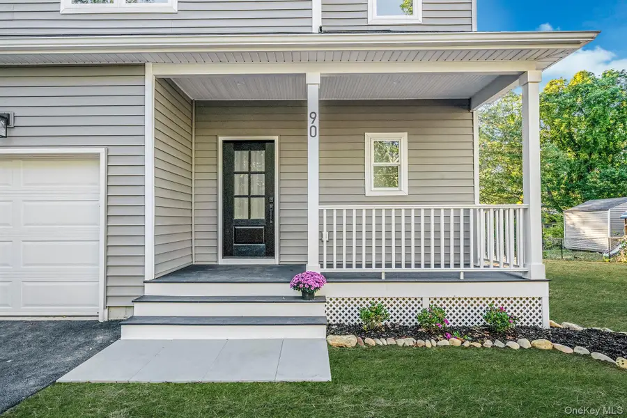 90 Yaphank Road W, Coram, NY 11727 - Image #3