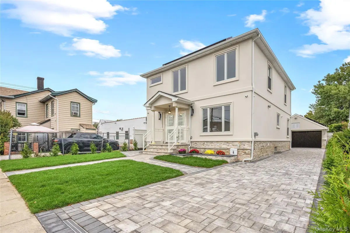 4 S 11th Street, New Hyde Park, NY 11040 - Image #1