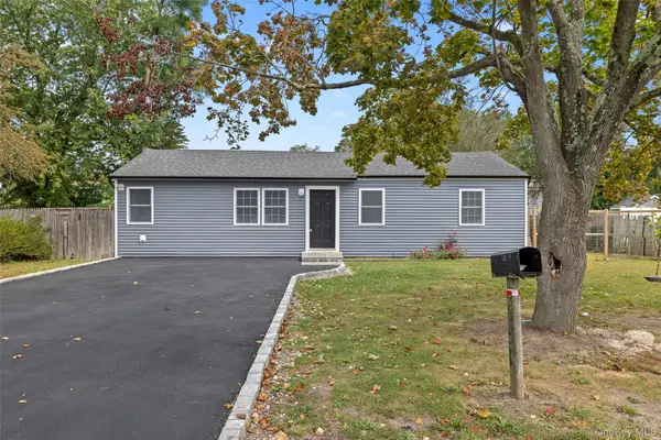 635 Provost Avenue, Bellport, NY 11713