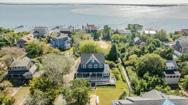 56 Oak Beach Road, Oak Beach, NY 11702