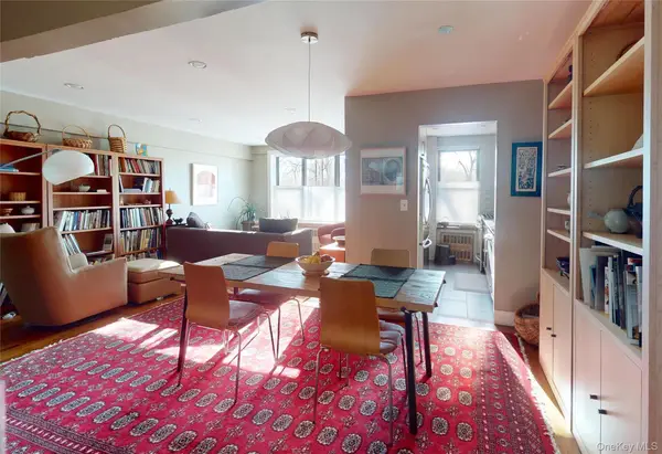 2244 Bronx Park E #1B, Bronx, NY 10467