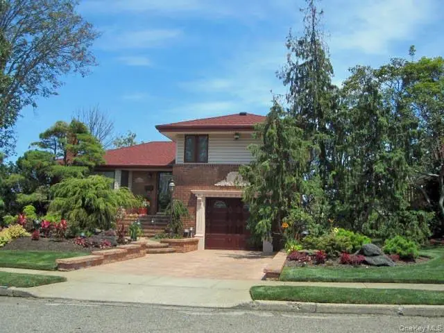 2819 Harbor Road, Merrick, NY 11566 - #1