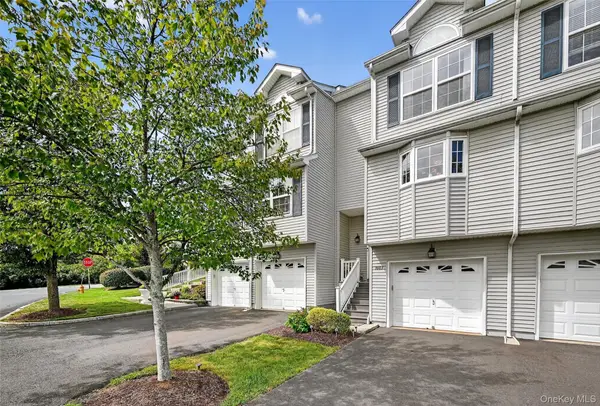 1003 Ethan Allen Drive, New Windsor, NY 12553