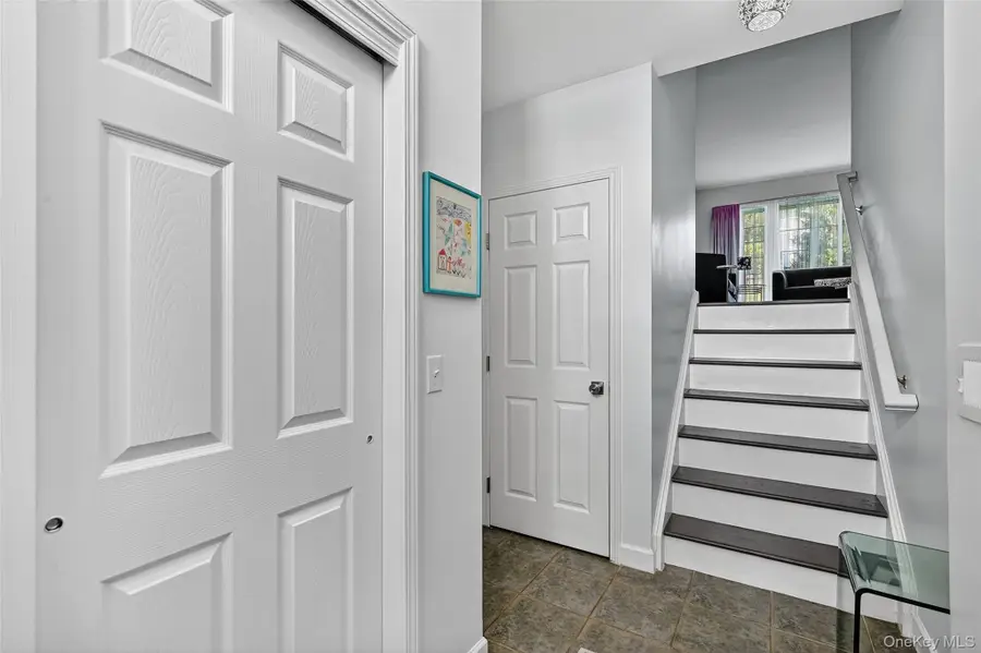 1003 Ethan Allen Drive, New Windsor, NY 12553 - Image #3