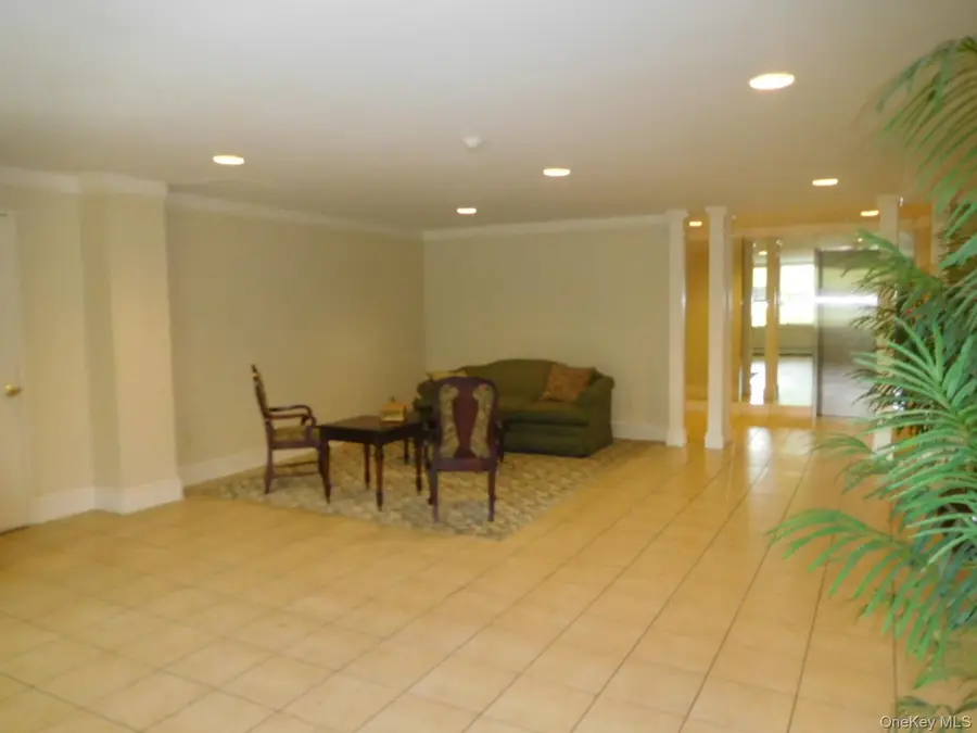 3 Consulate Drive #4-L, Tuckahoe, NY 10707 - Image #3
