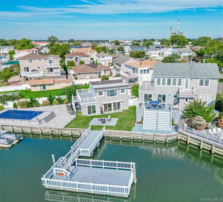 210 Saratoga Boulevard, Island Park, NY 11558 - Image #3