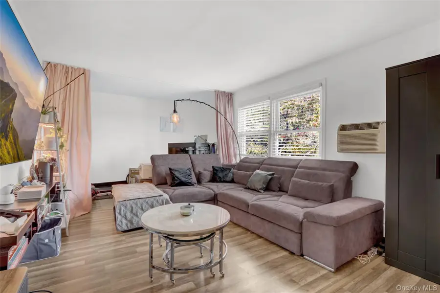 69-14 Little Neck Parkway #126B, Glen Oaks, NY 11004 - Image #3